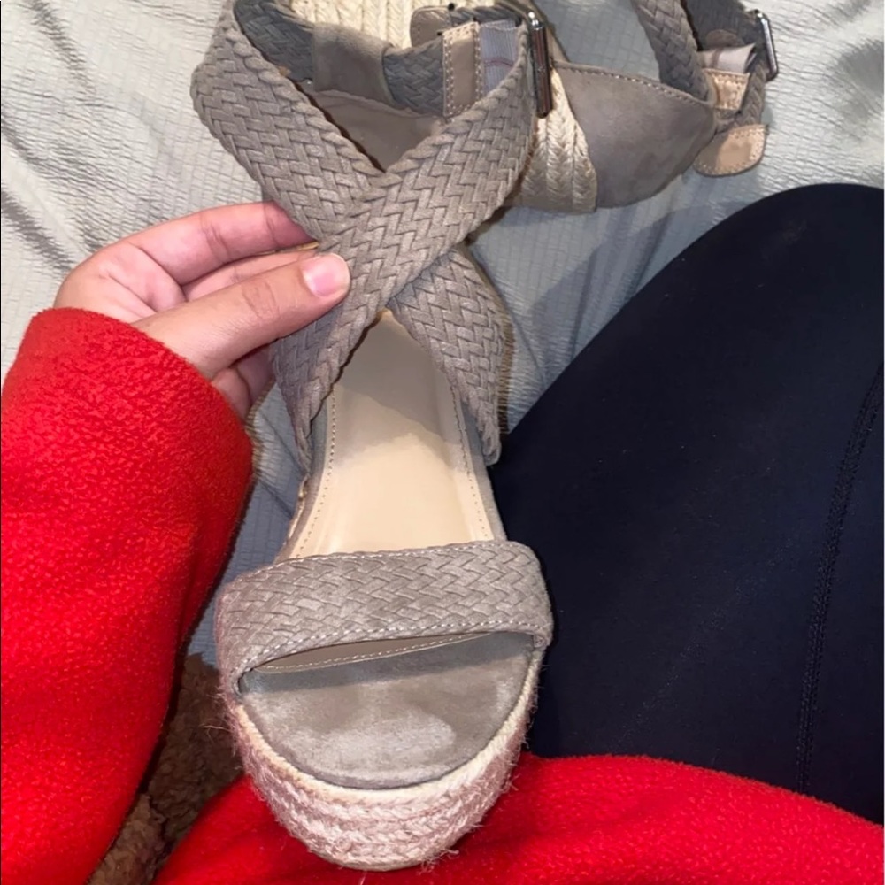 Light Grey Wedges
